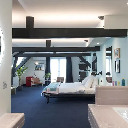 The Dutch Hotell