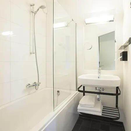 Hotel The Dutch Maastricht 3*